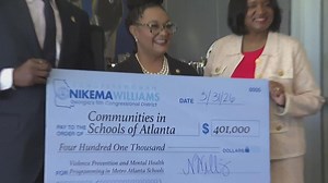 Decatur High champions mental health with nonviolence event, Rep. Williams joins students