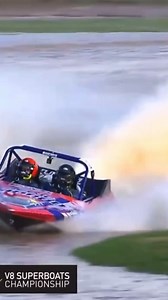 Twin Turbo LS Jetsprint shredding Australia circuit. #jetboat #boatracing #racing #lsturbo | Jolly Rogers #907
