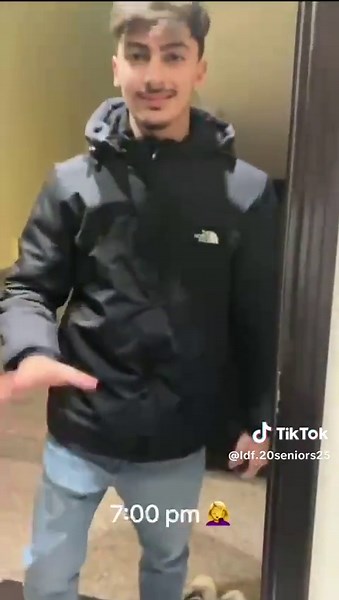 and thats on being ✨on time ✨ #seniors #meme #hangout #foryou #explore #student #finalyear #viral #latefriends #trend #humor #2025