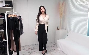 lookbook丝绸睡衣款外套试穿