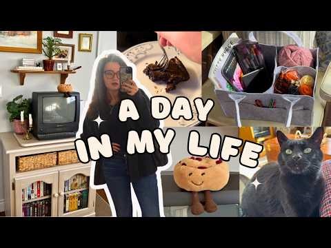 productive cozy day in my life ☕ | baking brownies, decorating my space & creating a hobby basket