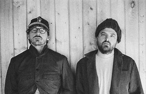 Folk duo Foreign Fields Capture Moments and The Joy of Making New LP ‘What It Cost’ (INTERVIEW) - Glide Magazine