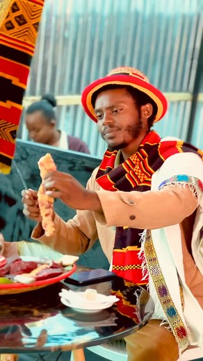 42K views · 1.5K reactions | ሀሙስ የቀን ቅዱስ በቀኝ ዋሉ ልዩ ምሳ Daros international hotel ይምጡ የወዱታል奈 #darosinternationalhotel #Ethiopia #thankyou | Daros international hotel | Facebook