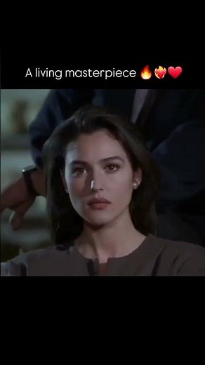 Malèna (2000): A silent room, timeless beauty, and a haunting WWII tale of love & judgment 🎬 #malèna