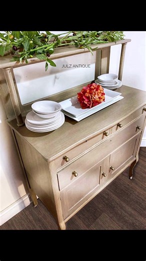 DIY Furniture Makeover: How to Paint Fake Wood with Faux Wood Look