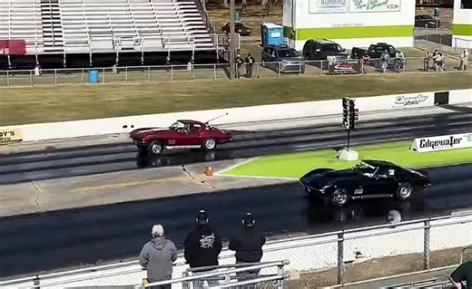 [VIDEO] 1967 and 1969 L88 Corvettes Tear Up the Track at Edgewater Motorsports Park - Corvette: Sales, News & Lifestyle