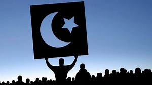 Government works best when citizens are directly engaged in policymaking and public service delivery. Learn how citizen engagement lies at the heart of development: http://bit.ly/2nwroqu | edX