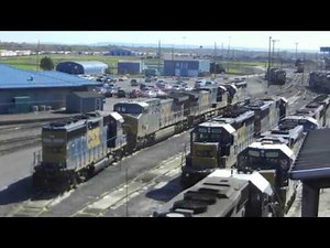 Selkirk rail yard with new CSX logos, full power and more