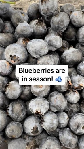 🫐 Treat. Yo-self. 🫐 #treatyourself #blueberries #blueberryseason #produce | Safeway