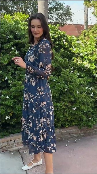 Simplee Women's Floral Boho Long Sleeve Maxi Dress V Neck Empire Waist Swing Flowy