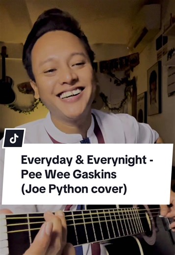 Replying to @densetiawannn LUNAS MY FRENN 😁🙏🏻. Nostalgia jaman SMP-SMA banget ini kita frenn 😍😍😍. Btw, thank you yaaa udah subscribe gue fren Bang Den @DENSTAYHIGH. 🚀 🥰🙏🏻, sehat-sehat & lancar terus rejeki Bang Den & keluarga, AMIN ❤️. Lagu: Everyday & Everynight - Pee Wee Gaskins (Joe Python cover) Versi Kalem. Izin cover lagunya abang-abang keceku dari PWG, mau tag tapi gue cari akunnya ga ada🙏🏻. Gitar: AR-NC 01 @Artisan Guitar Indonesia . Senar: Black Brass Classic Nylon @REXER St