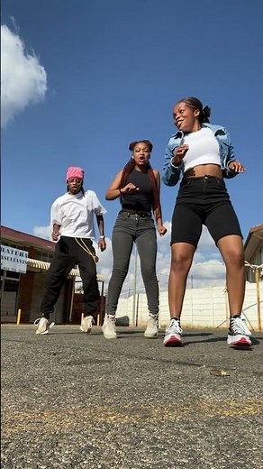 Scotts Maphuma - Uyaphapha #amapiano #fyp