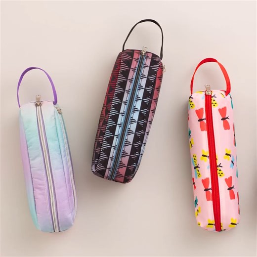 Case in point ✏️ With a stylish and well-equipped pencil pouch, the right tool is always within reach! Find your perfect pouch and shop back-to-school essentials and organizational supplies: https://bit.ly/3yV5v9J | Staples Canada