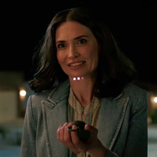 Understanding the Glitch in Zosia's Loop