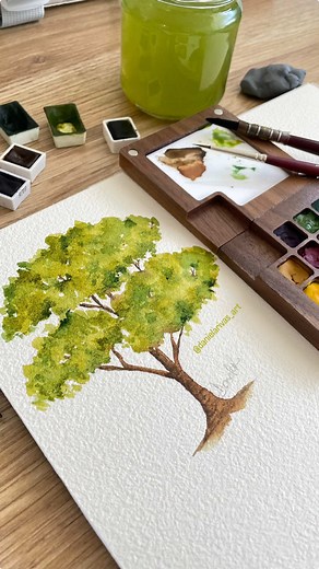 Tutorial de pintura de un árbol con acuarelas