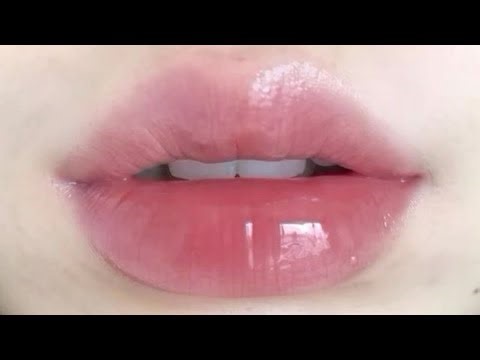 natural fillers + gloss for plumper lips 💋