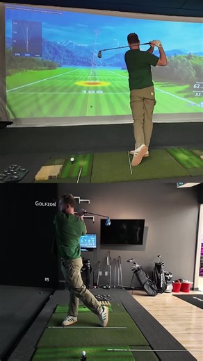 Improving Golf Swing with Hips and Grip Techniques