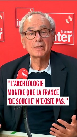 Loin des débats d'opinion sur la questions de l'immigration, il est possible de défendre une vérité qui s'appuie sur la sciences et la connaissance.📚❇️ L'archéologue Jean-Paul Demoule nous explique comment la connaissance de l'Histoire permet de mieux penser l'immigration contemporaine 🗺🌐 👉 Écouter "Nos ancêtres pas si Gaulois" sur le site et l'application de Radio France. | La Terre au Carré