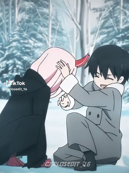 Beautiful Anime Girl Zero Two Edits