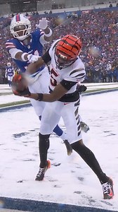 TEE TOE TAP IN THE SNOW CINvsBUF on FOX/FOX One watch.nfl.com | NFL