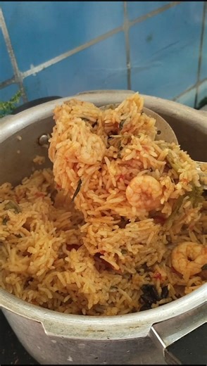 Beginners kuda easy ah panidalam prawn spicy biriyani | prawn recipe| seafood recipes