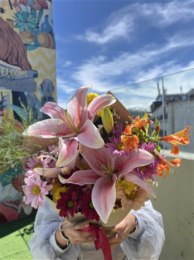 Secure Your Thumbelina Bouquets at Komyuniti Flea Market!