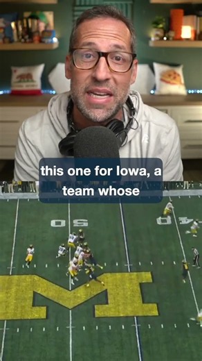 Iowa SHOCKS Michigan in the last second #collegefootball #bigtenfootball #michiganfootball #iowa
