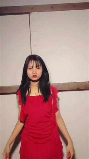 Explore Jisoo's Flower Dance: A Korean Dance Experience