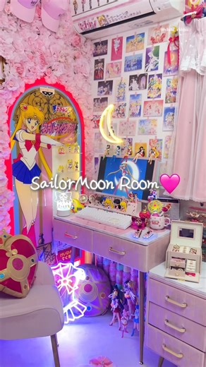 ファン歴30年、平成女児ちびびのセーラームーンルームツアー!🌙SailorMoon Room Tour💖#セーラームーン #sailormoon #ルームツアー #roomtour #shorts