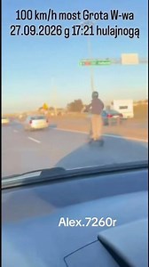 100 km/h on an e-scooter?! 😳🛴