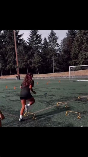 #footballdrills #soccerskills #kidstraining #youthfootballnetwork #youthfootball