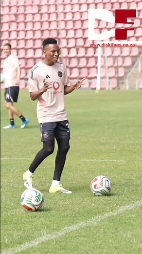 Relebohile Mofokeng Showing Classy Skills at Training | Orlando Pirates | #BetwayPrem | #DiskiFans