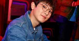 EXO’s Chanyeol Stuns At Tommy Hilfiger Fashion Show, Right Next To Zendaya