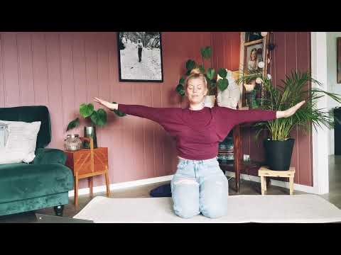 Yoga for å balansere Chakrasystemet