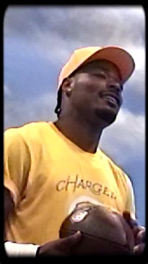 Los Angeles Chargers | frightening lightning 🎶 "Jungle Boogie (Trailer Music Brigade Remix)" Kool & The Gang | Instagram