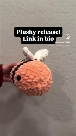 Avaliable in my shop! Link in bio