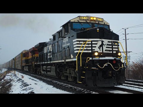 (New Uniden Scanner BC125AT) Norfolk Southern & CSX Parade in Roselle Park, NJ