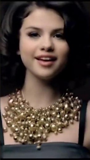 Selena Gomez & The Scene - Naturally