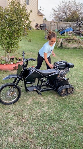 Tracked Dirt Bike First Ride 😮 #reelsvideo #trackeddirtbike #dirtbike #tracked #diy #project #fun #trike #custombuild #gokart | Buildadadgarage