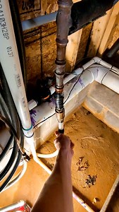 42K views · 286 reactions | Repairing a leak in a pool pump house  Got a call from an electrician friend. He found a leak on a PEX waterline in the pool house for a local neighborhood he services. Cut out the failure and proceeded with the repair #diy #asmr #fyp #reels #homerepair #plumbingrepair #foryou #plomero #handyman | The Plumberlorian | Facebook