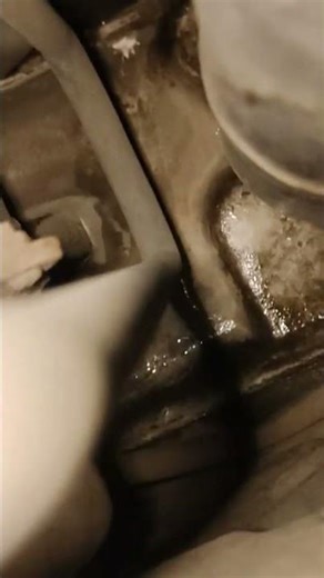 AC technician window AC service