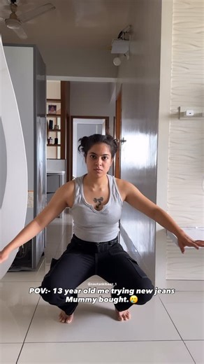 Khushboo Udhani on Instagram: "🤣🙏🏻 (it’s trial- follow for more😉) . . . ( jeans, comedy, fashion, ootd, mumky, kids, women, lifestyle, black jeans, blue jeans, body positivity, funny, home) #nautankibaaz1 #comedyreels #likemotherlikedaughter #mummyyaarrr #relatable"