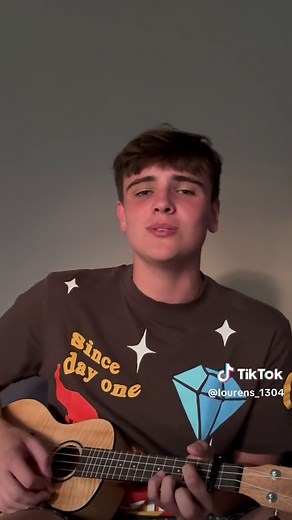 This Town Guitar Cover by Niall Horan