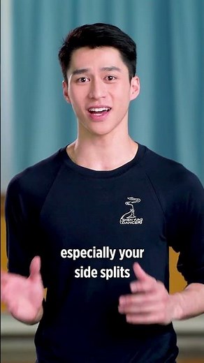 Secret to their super high jumps? #shenyun #classicalchinesedance #shortsfeed #foryou