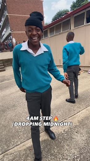 $GEBENGU on Instagram: "Dropping Midnight 🔥 DC : @wandilemahlambi"