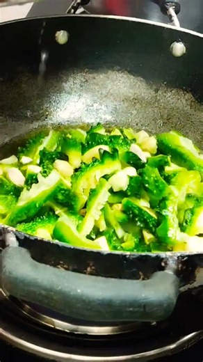 🤪🤪 #viral #funny #youtubeshorts #comedy #deshirecipe #trending #holi #viralvideos #teasty #ytshort