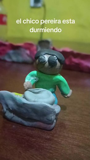 Chico Pereira Dormindo com Plastilina: Vídeo Original