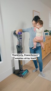 Need a hand? PowerDetect™ does the emptying & charging for you, so you can get back to playtime. | Shark Home