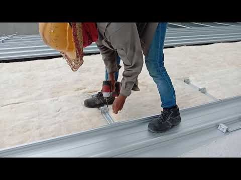 Install metal roofing kliplok.