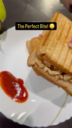 The Ultimate High-Protein Grilled Chicken Sandwich 🥪 #shorts #gymdiet #highprotein